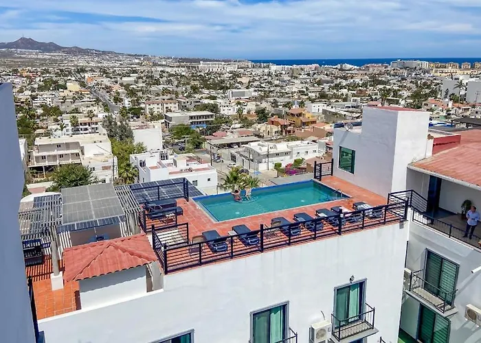Сasa de vacaciones With Ocean-view Rooftop Infinity Pool, Balconies & Ac *